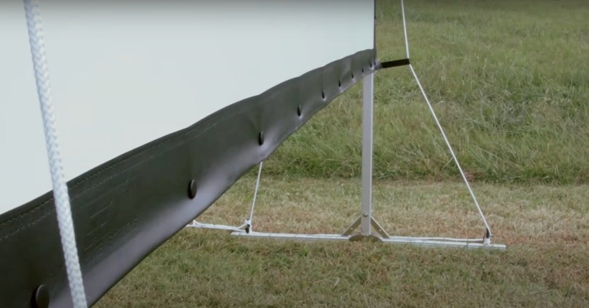 Elite Screens Yard Master 2 schermo portatile per presentazioni