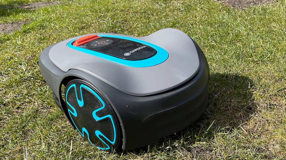 GARDENA SILENO Minimo, robot automatizzato per la cura del giardino
