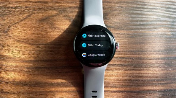 Google Pixel Watch 4 vs Samsung Galaxy Watch 8