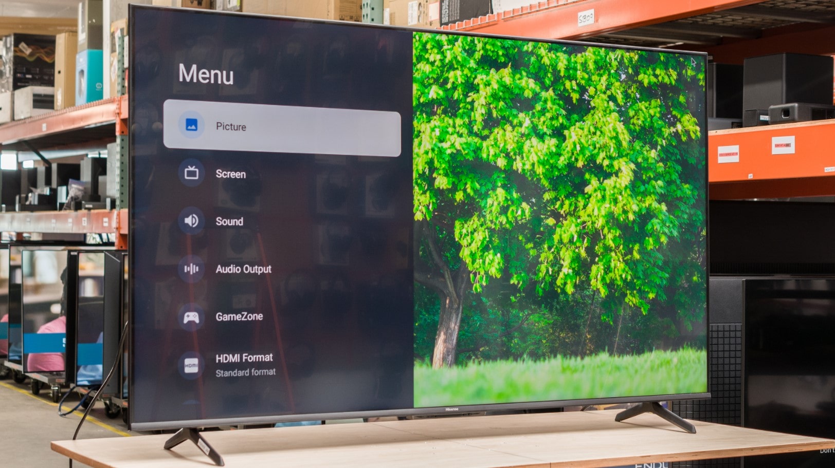 TV Hisense U6K televisore 65 massimo 1000