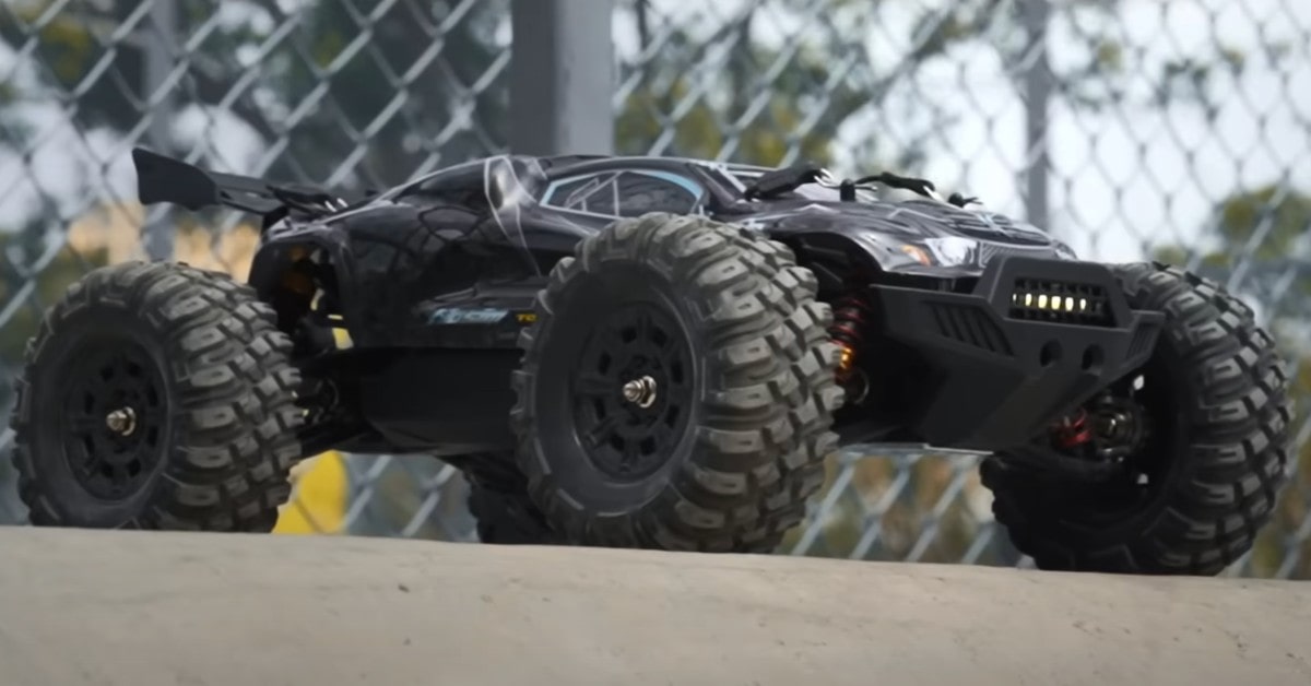 1:10 Hosim Brushless auto rc più veloce