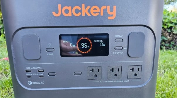 Jackery Explorer 1500 Pro generatore elettrico emergenza casa