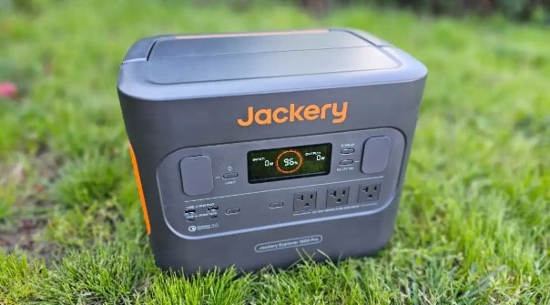 Jackery Explorer 1500 Pro stazione energia portatile backup