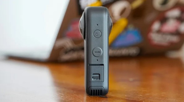 Kandao QooCam 3 Ultra fotocamera 360 per lo sport