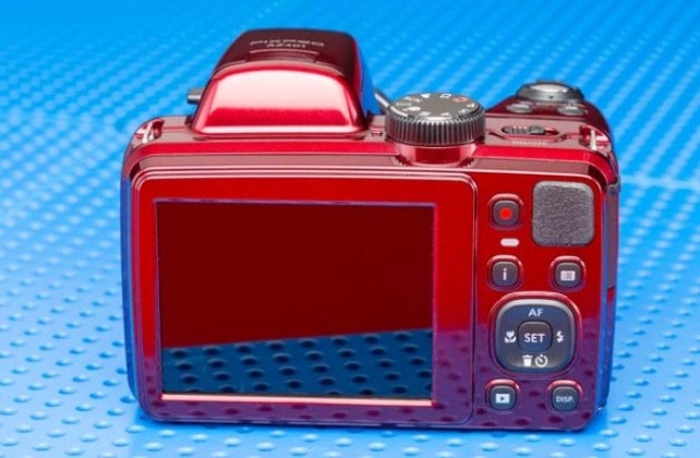 Kodak PIXPRO AZ401 Fotocamera per principianti conveniente