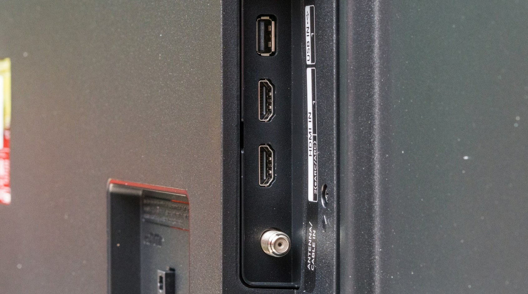 LG TV da 55 pollici della serie UQ7570, televisore 4K economico