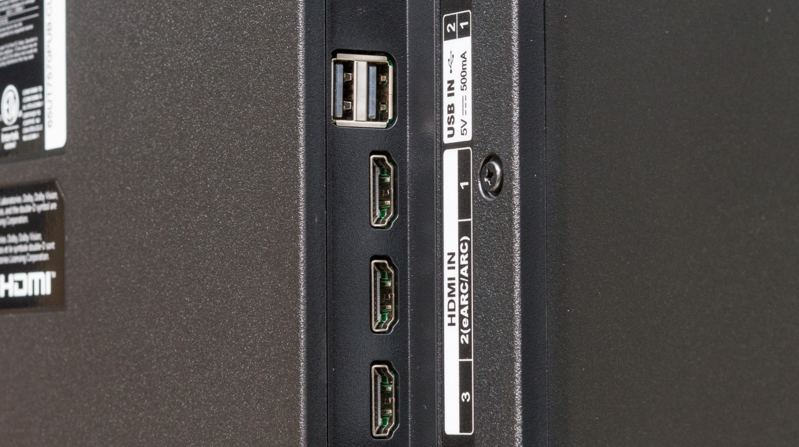 TV smart economico 4K LG Serie UT75 da 55 pollici