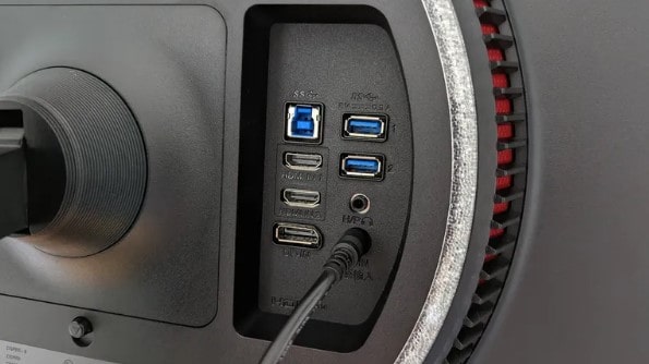 LG UltraGear 27GP950-B monitor esport pro