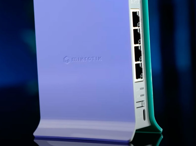 Router VPN compatto MikroTik hAP ax lite