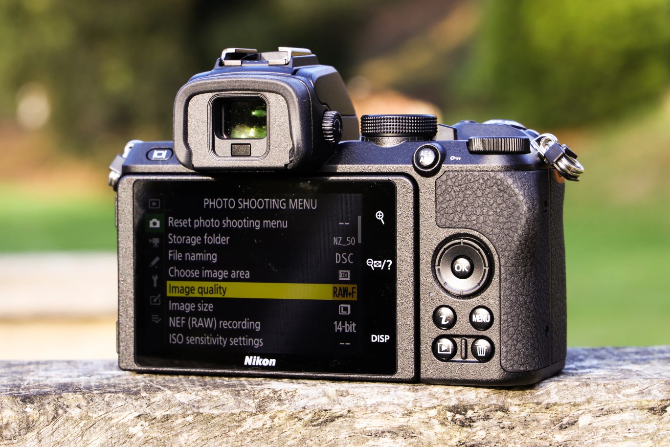 Nikon Z50 fotocamera professionale economica