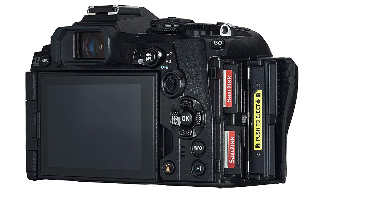 Olympus OM-D E-M1 Mark III è la migliore fotocamera per la fotografia d'aviazione