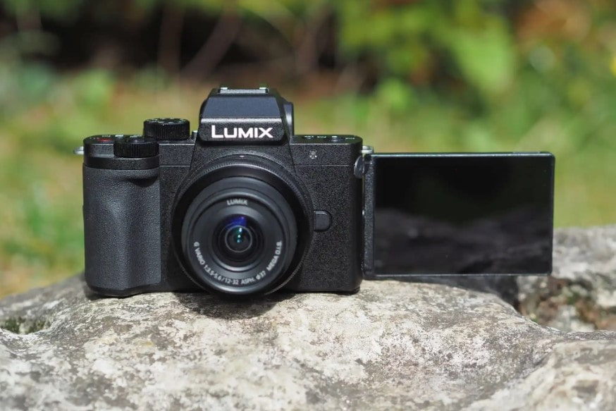 Panasonic Lumix G100 videocamera per vlogging
