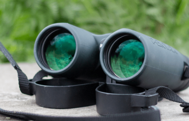 Binocolo resistente Pentax ZD 10x43 WP