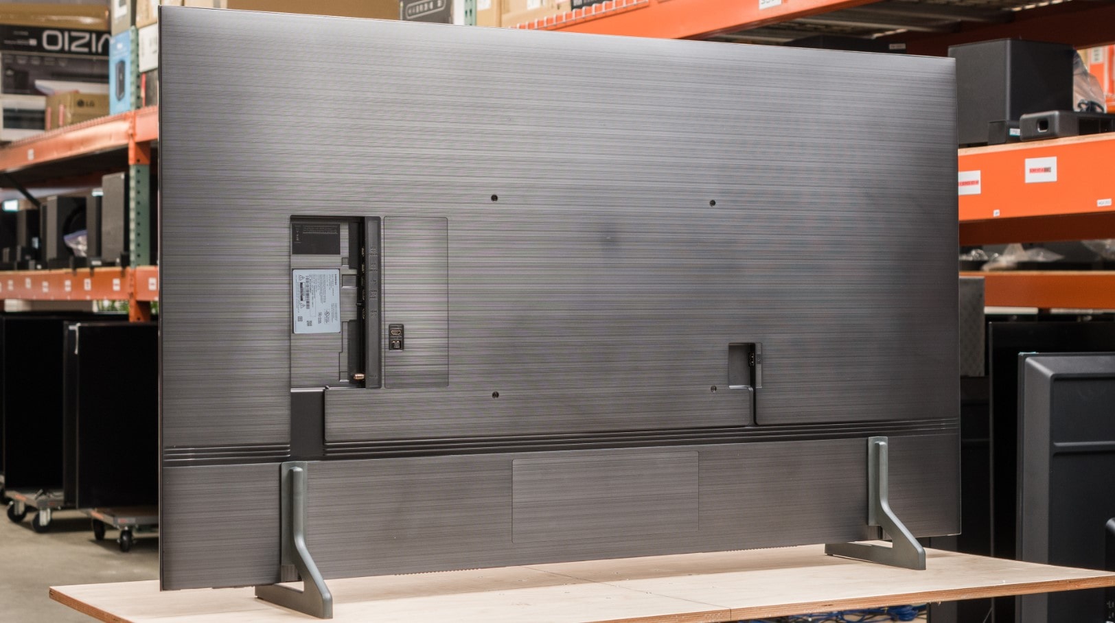 Samsung Q60C smart tv 65 entro 1000