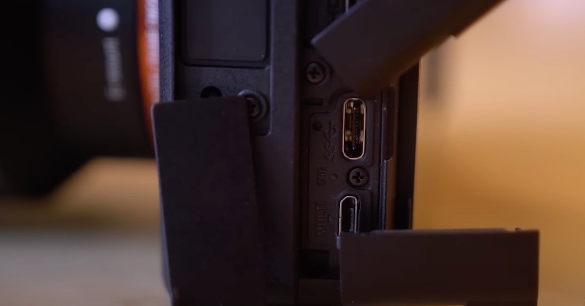 Sony A7 III Miglior fotocamera per studenti di giornalismo