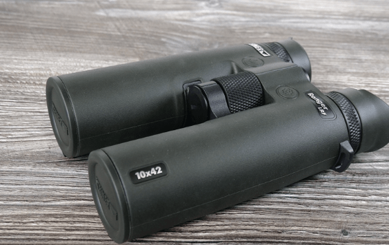 Binocolo Steiner Predator 10x42 antipolvere