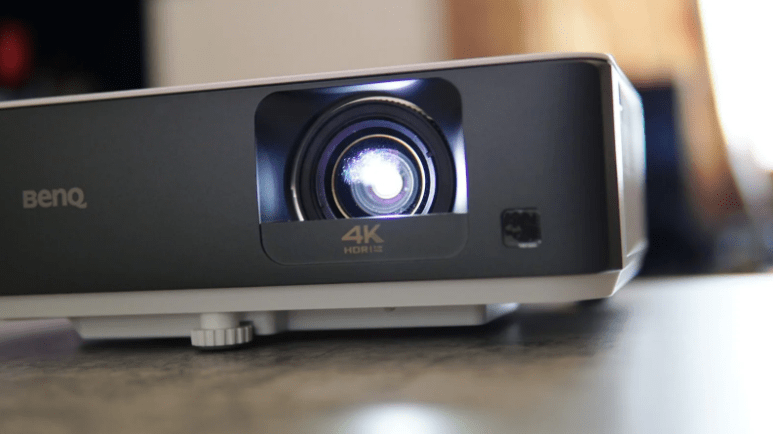 confronto TK700 vs TK700STI