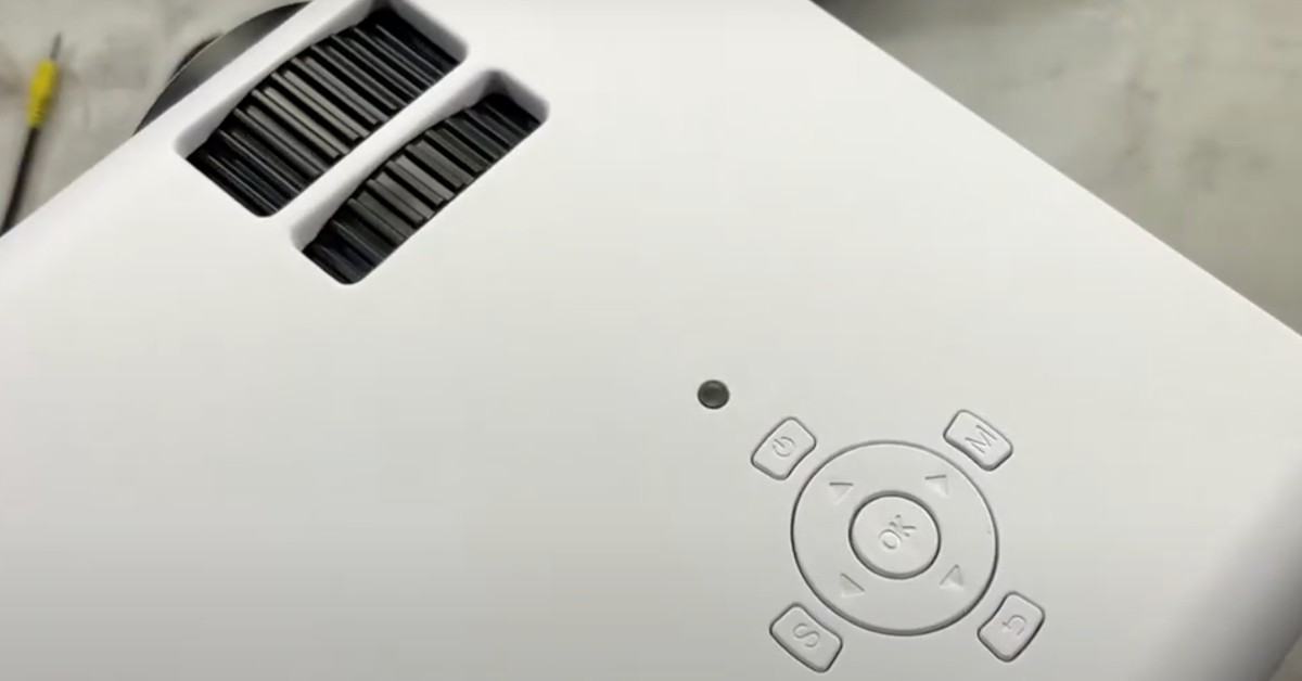 Proiettore per esterni YABER V5 a meno di 150 Euro