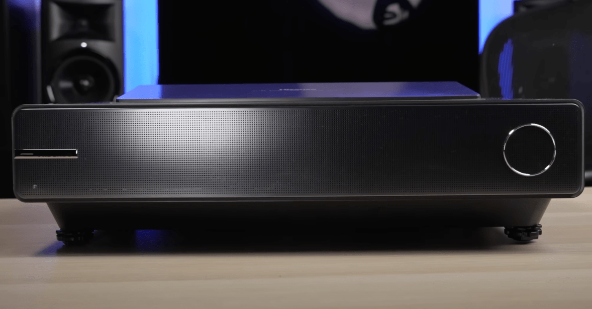 PX1-PRO proiettore recensione e test