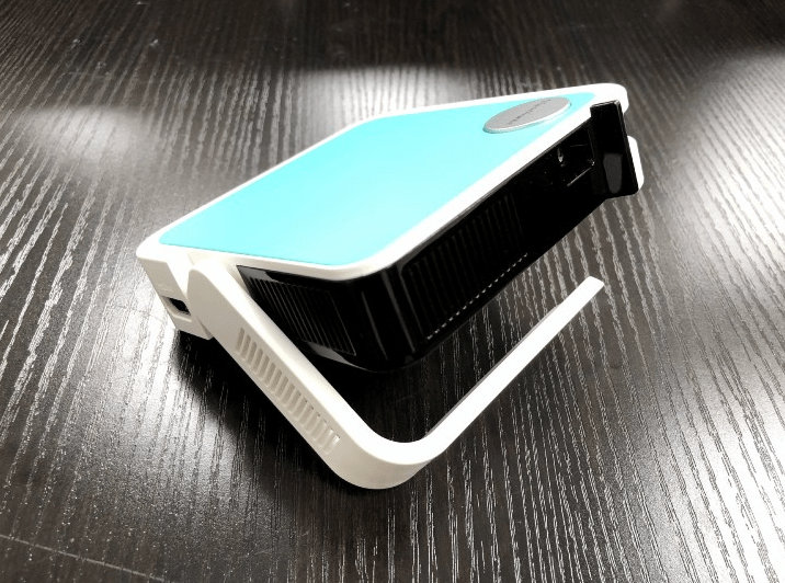 M1 Mini Plus proiettore recensione e test