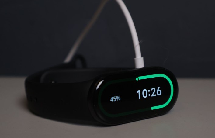 Xiaomi Smart Band 10 vs Xiaomi Smart Band 9 a confronto