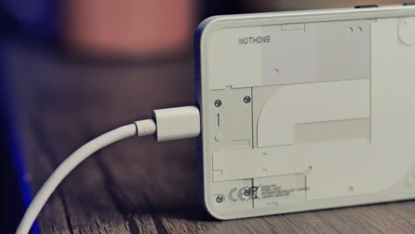 Telefono (3a) contro Pixel 9a