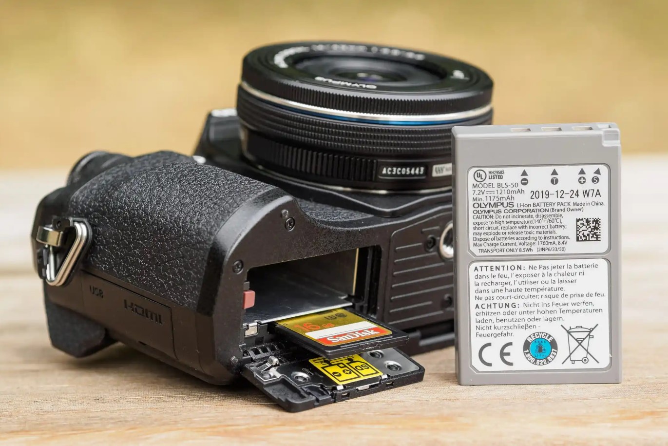 OM SYSTEM OM-D E-M10 Mark IV fotocamera mirrorless economica