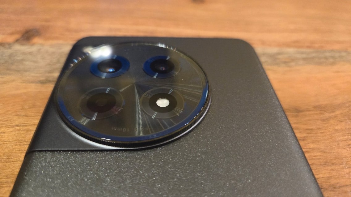 OnePlus 12R telefoni grande autonomia