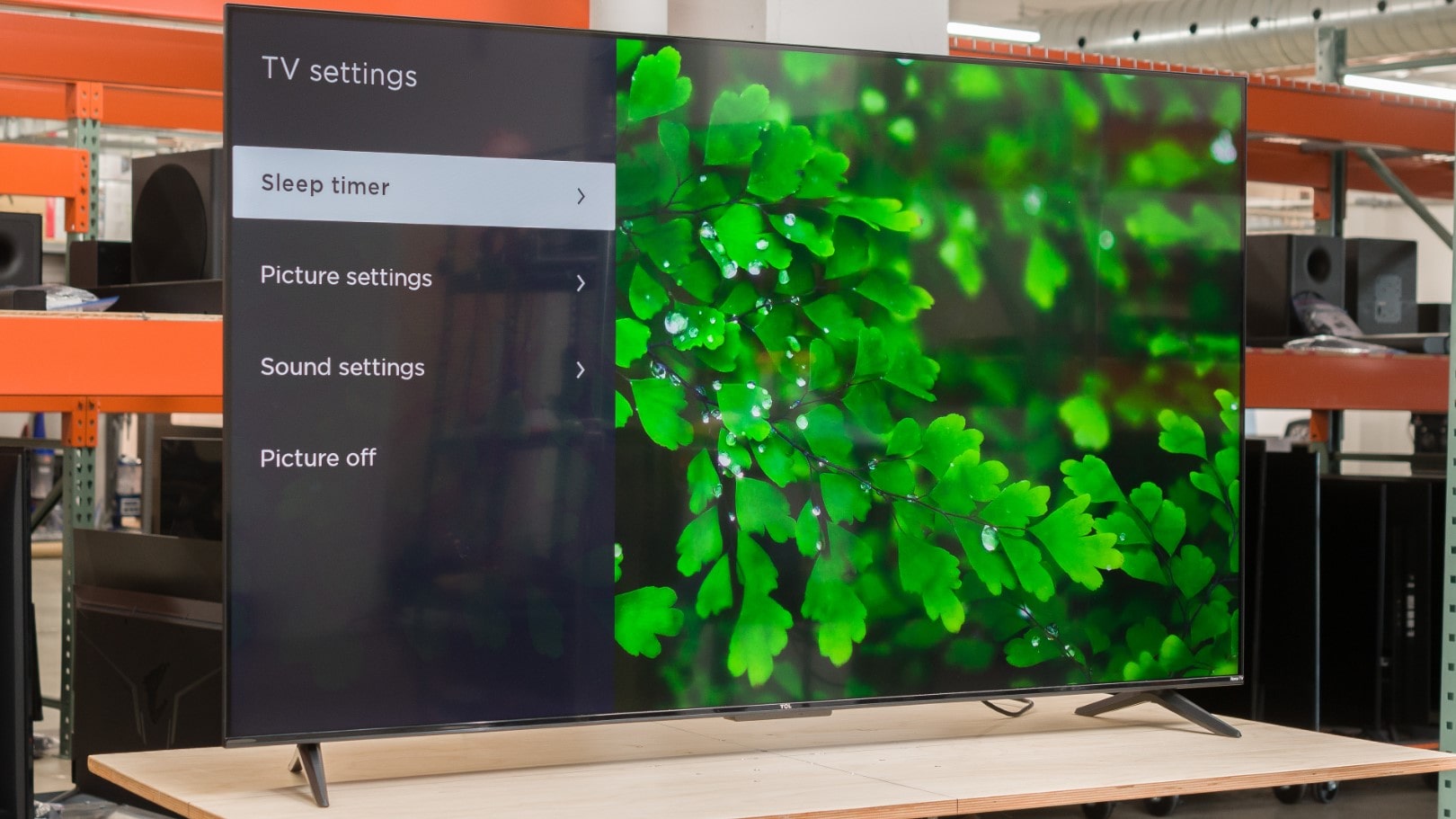 TV TCL Serie 4 televisore 65 meno 1000 euro