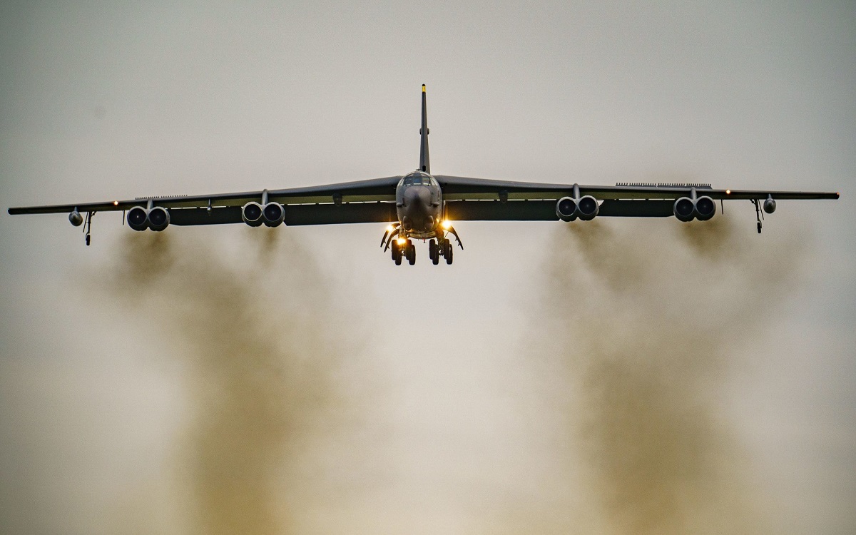 L'aeronautica statunitense aggiornerà i bombardieri B-52 con motori Rolls-Royce F130 L'aeronautica statunitense aggiornerà i bombardieri B-52 con motori Rolls-Royce F130