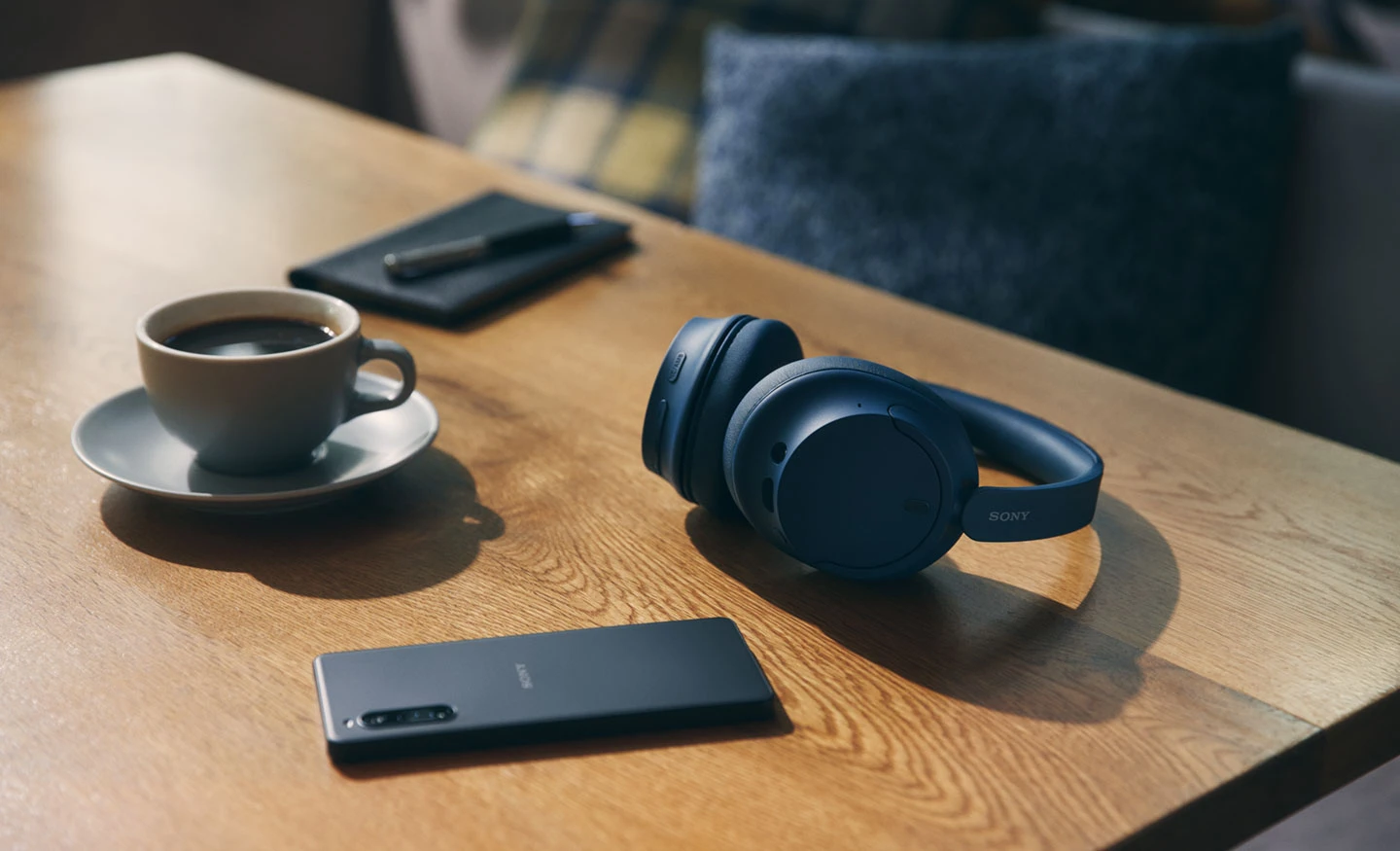 Sony ha lanciato le cuffie a cancellazione attiva del rumore WH-CH720N al prezzo di 100€. Sony ha lanciato le cuffie a cancellazione attiva del rumore WH-CH720N al prezzo di 100€.