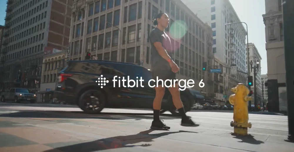Fitbit ha annunciato il braccialetto sportivo Charge 6 con pulsante tattile laterale e servizi Google, al prezzo di 160 dollari Fitbit ha annunciato il braccialetto sportivo Charge 6 con pulsante tattile laterale e servizi Google, al prezzo di 160 dollari
