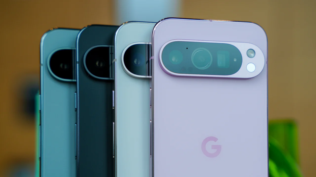 Una fuga di notizie ha rivelato i nomi in codice della prossima linea Pixel 10 e del Pixel 9a. Una fuga di notizie ha rivelato i nomi in codice della prossima linea Pixel 10 e del Pixel 9a.