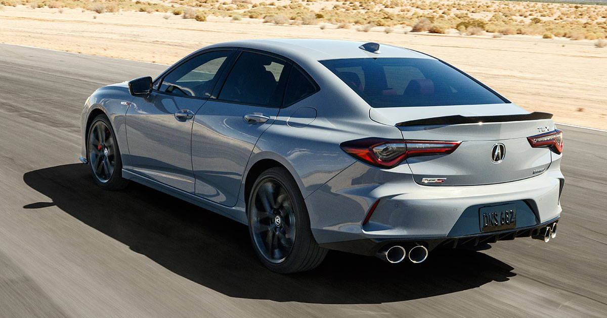 Sportivo e Sofisticato: Così è l'Acura TLX Type S che Rivoluziona il Mercato Acura TLX Type S: La Nuova Gemma delle Prestazioni Automotive