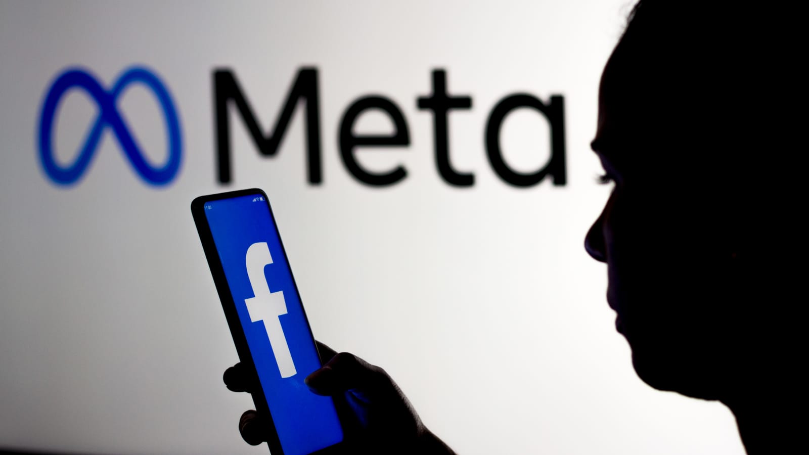 Un concorrente inaspettato per Google e Apple: Meta ha in programma di lanciare la funzione di installazione delle app direttamente da Facebook Un concorrente inaspettato per Google e Apple: Meta ha in programma di lanciare la funzione di installazione delle app direttamente da Facebook