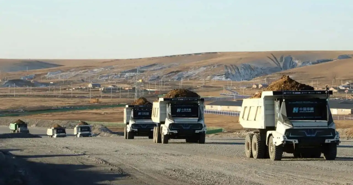 In un'era di sviluppo sostenibile: Camion da miniera elettrici sotto i riflettori Il futuro dell'energia: I camion da miniera elettrici stanno cambiando il volto dell'attrezzatura da cava