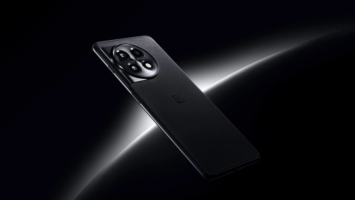 OnePlus 11R - Snapdragon 8+ Gen 1, display a 120Hz e ricarica da 100W a partire da 480€. OnePlus 11R - Snapdragon 8+ Gen 1, display a 120Hz e ricarica da 100W a partire da 480€.