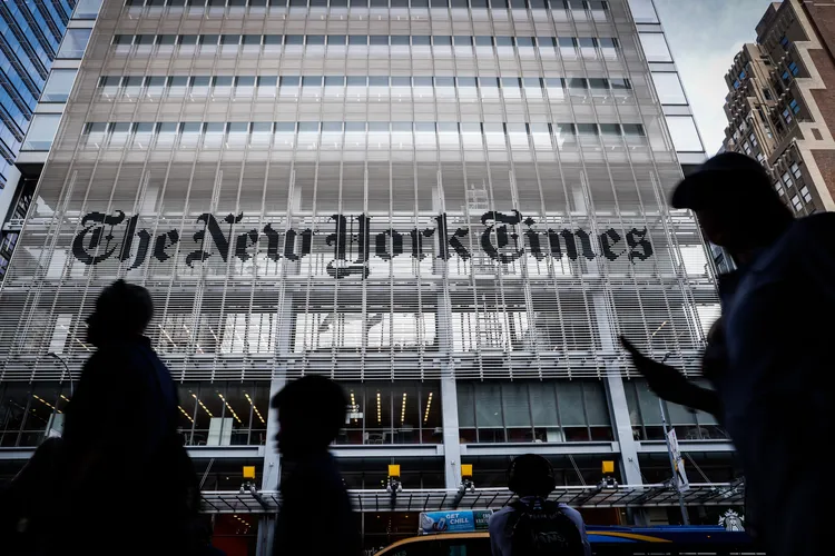 Il New York Times ha vietato l'uso dei suoi contenuti per addestrare l'intelligenza artificiale generativa Il New York Times ha vietato l'uso dei suoi contenuti per addestrare l'intelligenza artificiale generativa