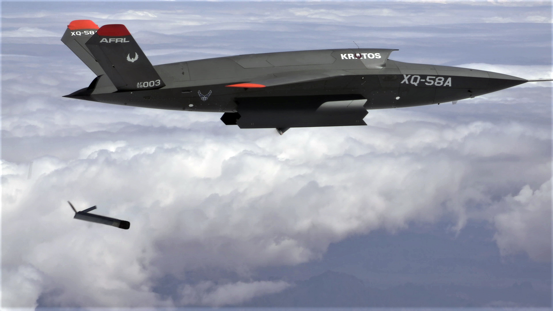 L'aereo senza pilota XQ-58A Valkyrie con una velocità di volo di 1050 km / h ha superato con successo il test negli Stati Uniti L'aereo senza pilota XQ-58A Valkyrie con una velocità di volo di 1050 km / h ha superato con successo il test negli Stati Uniti