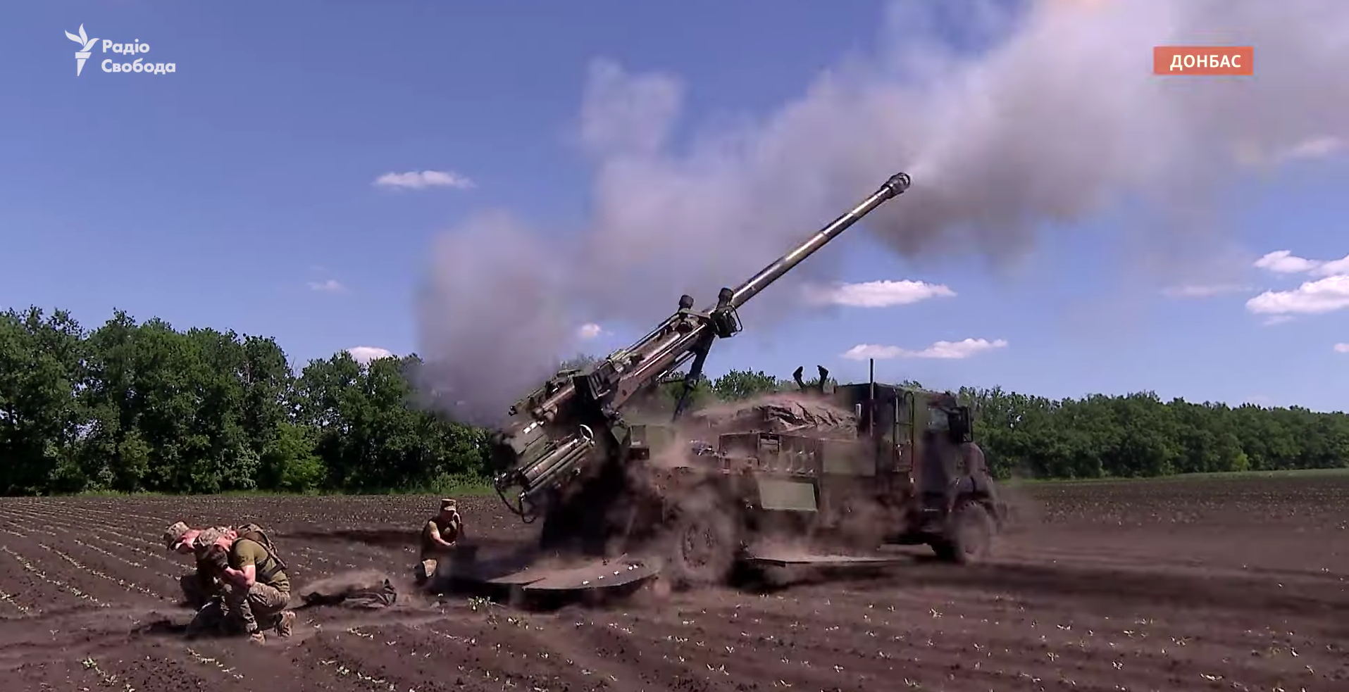 Le forze armate dell'Ucraina hanno mostrato il lavoro dei cannoni semoventi francesi CAESAR e hanno spiegato in dettaglio come usarli Le forze armate dell'Ucraina hanno mostrato il lavoro dei cannoni semoventi francesi CAESAR e hanno spiegato in dettaglio come usarli
