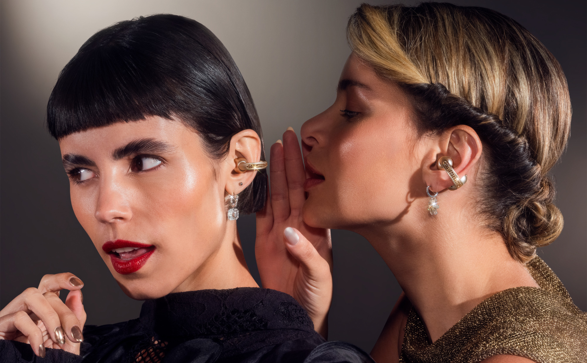 Brillando di innovazione: cuffie Motorola con cristalli Swarovski e suono Bose presentate Motorola e Swarovski uniscono stile e suono: nuove cuffie aperte con tecnologia Bose