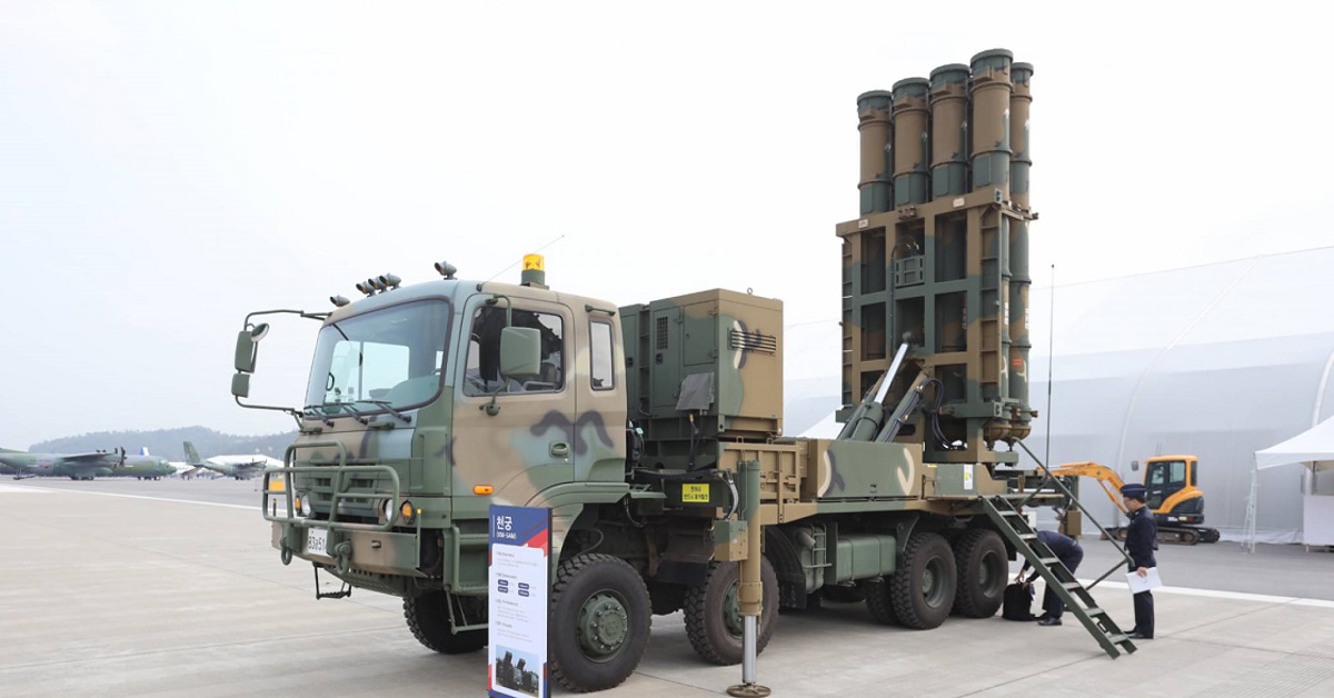 La Repubblica di Corea ha testato con successo il sistema di difesa antimissile balistico L-SAM, che raddoppia quasi la quota di intercettazione del Patriot. La Repubblica di Corea ha testato con successo il sistema di difesa antimissile balistico L-SAM, che raddoppia quasi la quota di intercettazione del Patriot.
