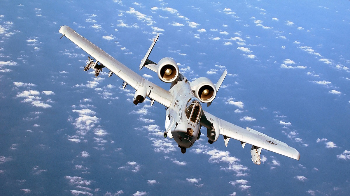 La base aerea di Gowan sostituisce i leggendari jet A-10 Thunderbolt II con i caccia di quarta generazione F-16 Fighting Falcon
