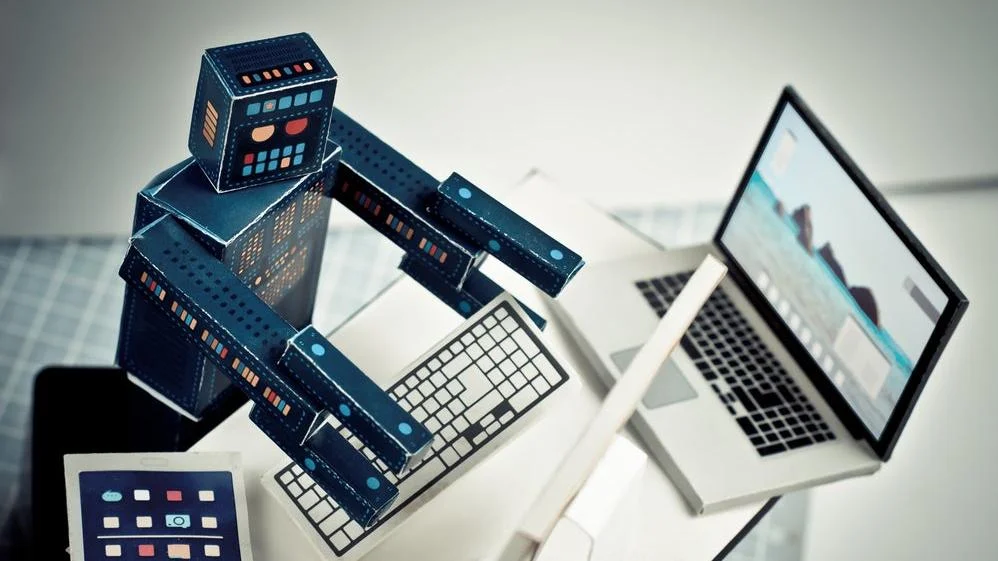 Google raccoglierà tutti i dati provenienti dalla rete internet pubblica per addestrare la sua intelligenza artificiale Google raccoglierà tutti i dati provenienti dalla rete internet pubblica per addestrare la sua intelligenza artificiale