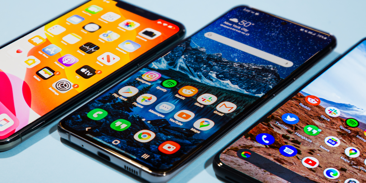Apple ha più che raddoppiato Samsung nel mercato statunitense degli smartphone: Google ha solo l'1%, mentre Motorola ha stabilito un traguardo storico Apple ha più che raddoppiato Samsung nel mercato statunitense degli smartphone: Google ha solo l'1%, mentre Motorola ha stabilito un traguardo storico