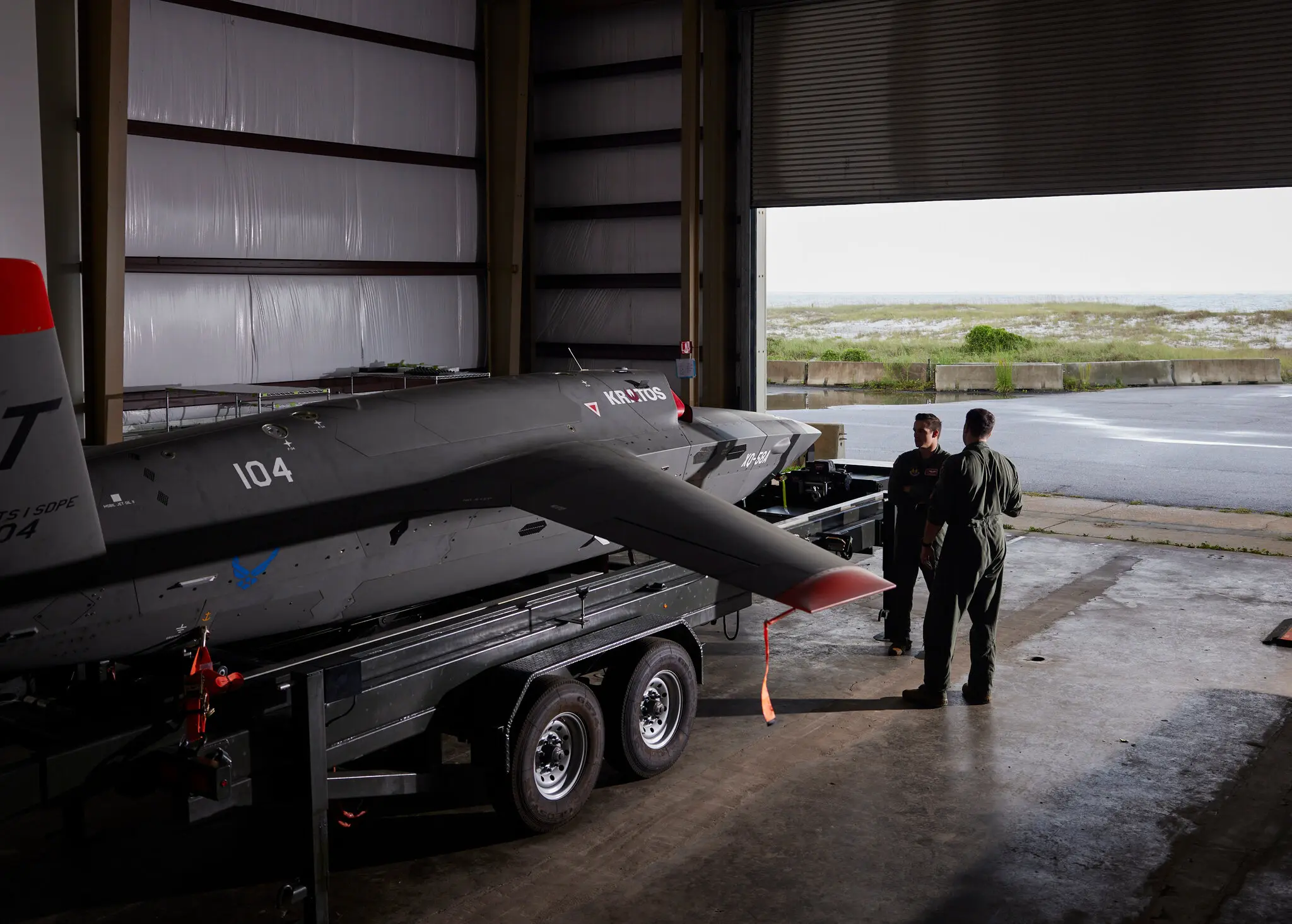 L'aeronautica militare statunitense intende adottare i droni Valkyrie con intelligenza artificiale L'aeronautica militare statunitense intende adottare i droni Valkyrie con intelligenza artificiale