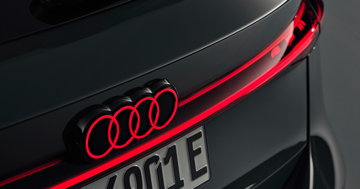 Svela i segreti dello stile con la nuova Audi A6 Avant e-tron 2023 Prima occhiata all'elegante e potente Audi A6 Avant e-tron