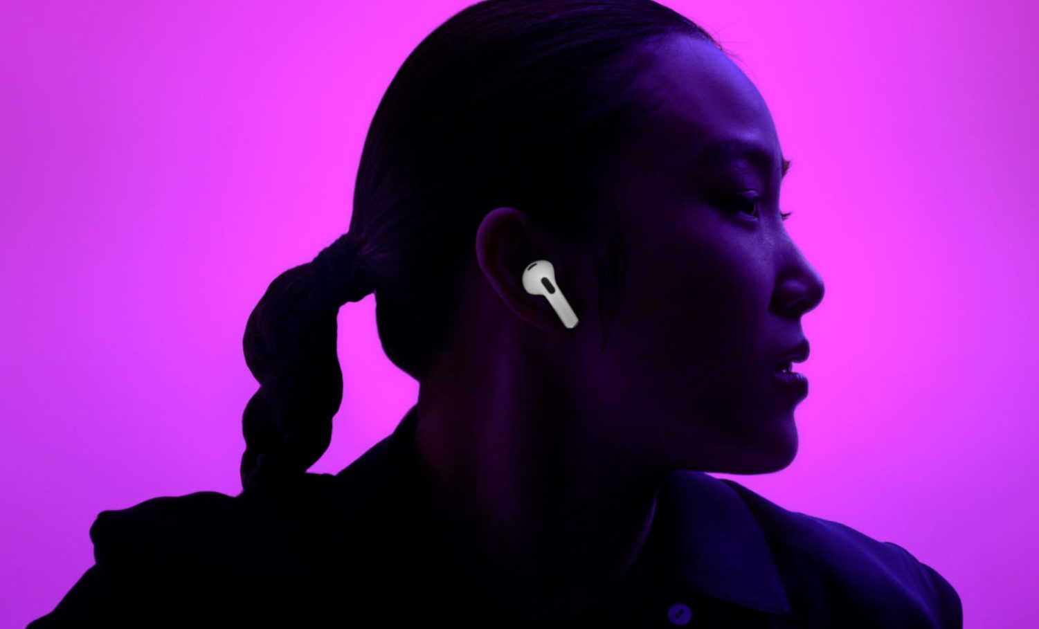 Le cuffie AirPods 4 avranno due versioni, la cancellazione del rumore, la porta USB-C e la funzionalità di apparecchio acustico Le cuffie AirPods 4 avranno due versioni, la cancellazione del rumore, la porta USB-C e la funzionalità di apparecchio acustico