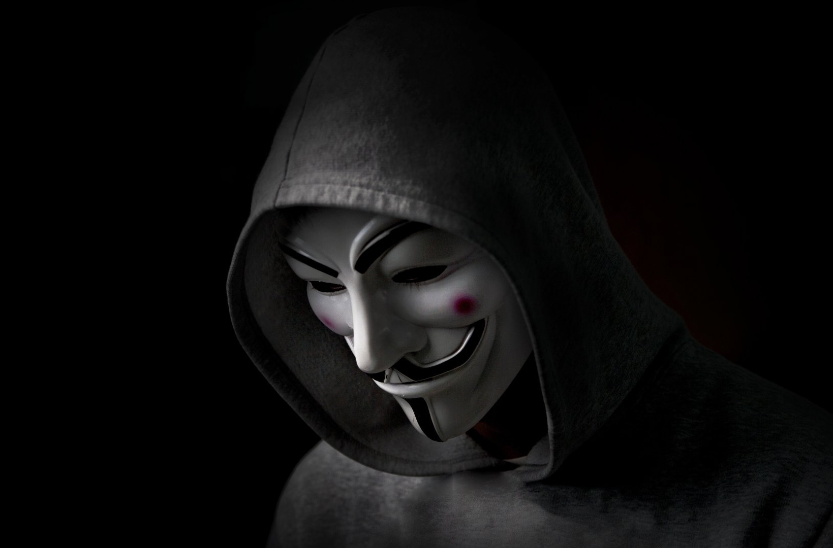 Anonimo ha hackerato Gazprom e ha fatto trapelare 768.000 e-mail dai dipendenti dell'azienda Anonimo ha hackerato Gazprom e ha fatto trapelare 768.000 e-mail dai dipendenti dell'azienda