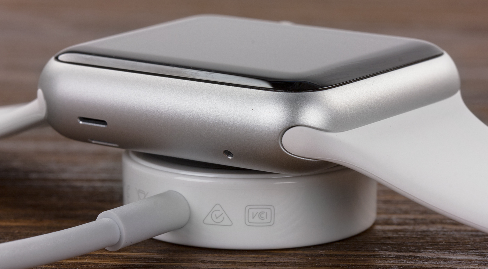 L'aggiornamento watchOS 8.4 per Apple Watch Series 3 e versioni successive risolve il problema di ricarica L'aggiornamento watchOS 8.4 per Apple Watch Series 3 e versioni successive risolve il problema di ricarica